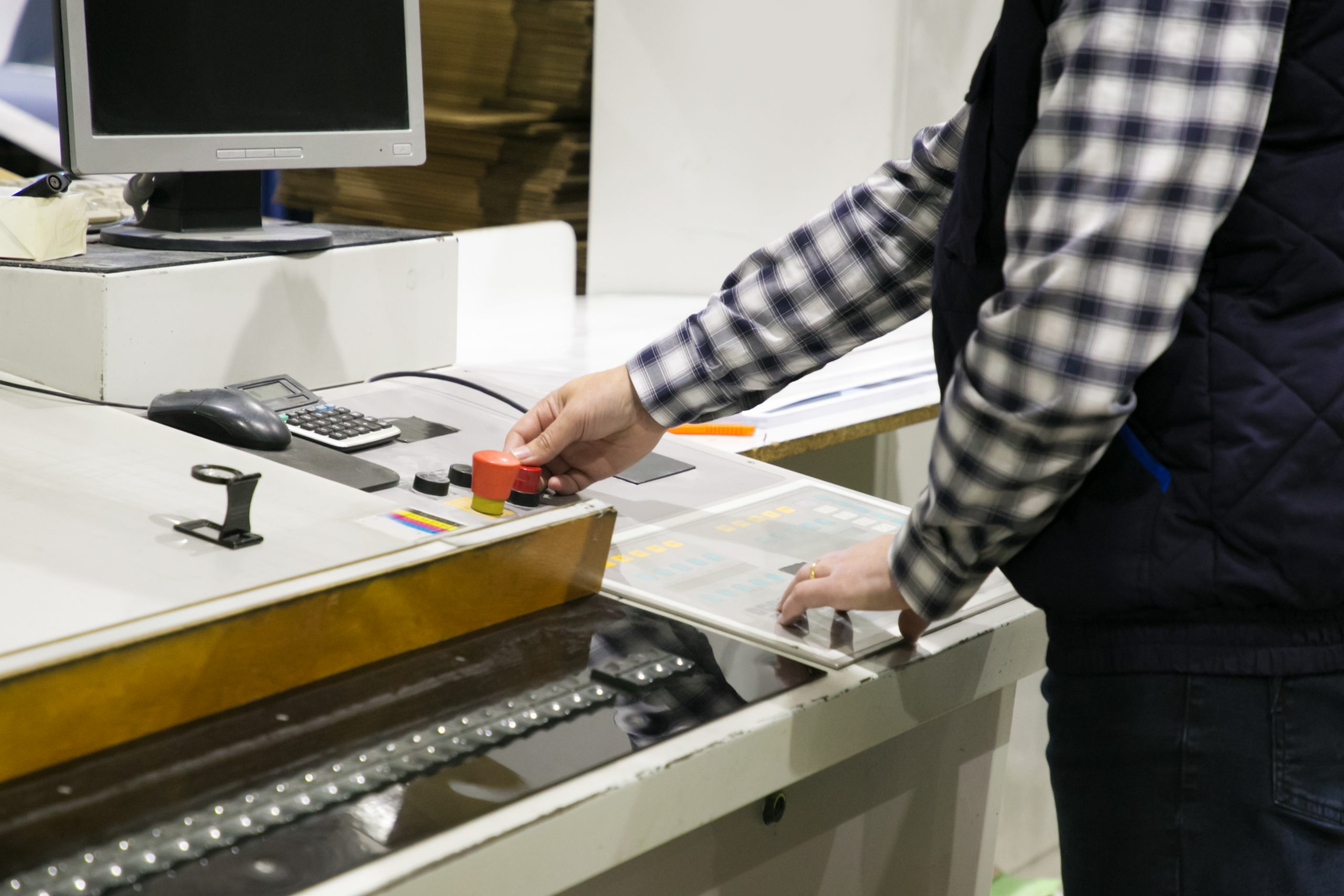 Digital vs Flexographic Label Printing: Which Is Right for Your Business? 